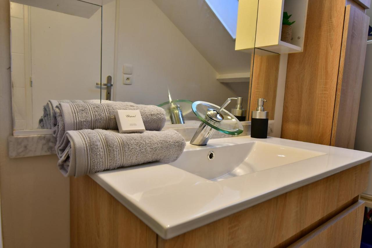 Les Berges Du Cher Apartment *